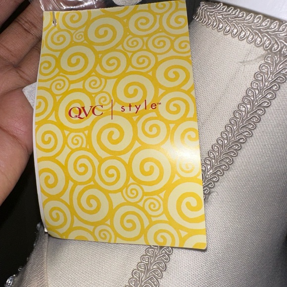 linea by louis dell'olio jeweled lightweight sweater - Picture 9 of 12